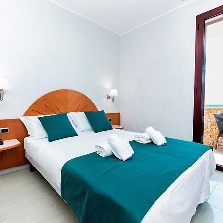 Hotel Alba Torre Lapillo Buitenkant foto