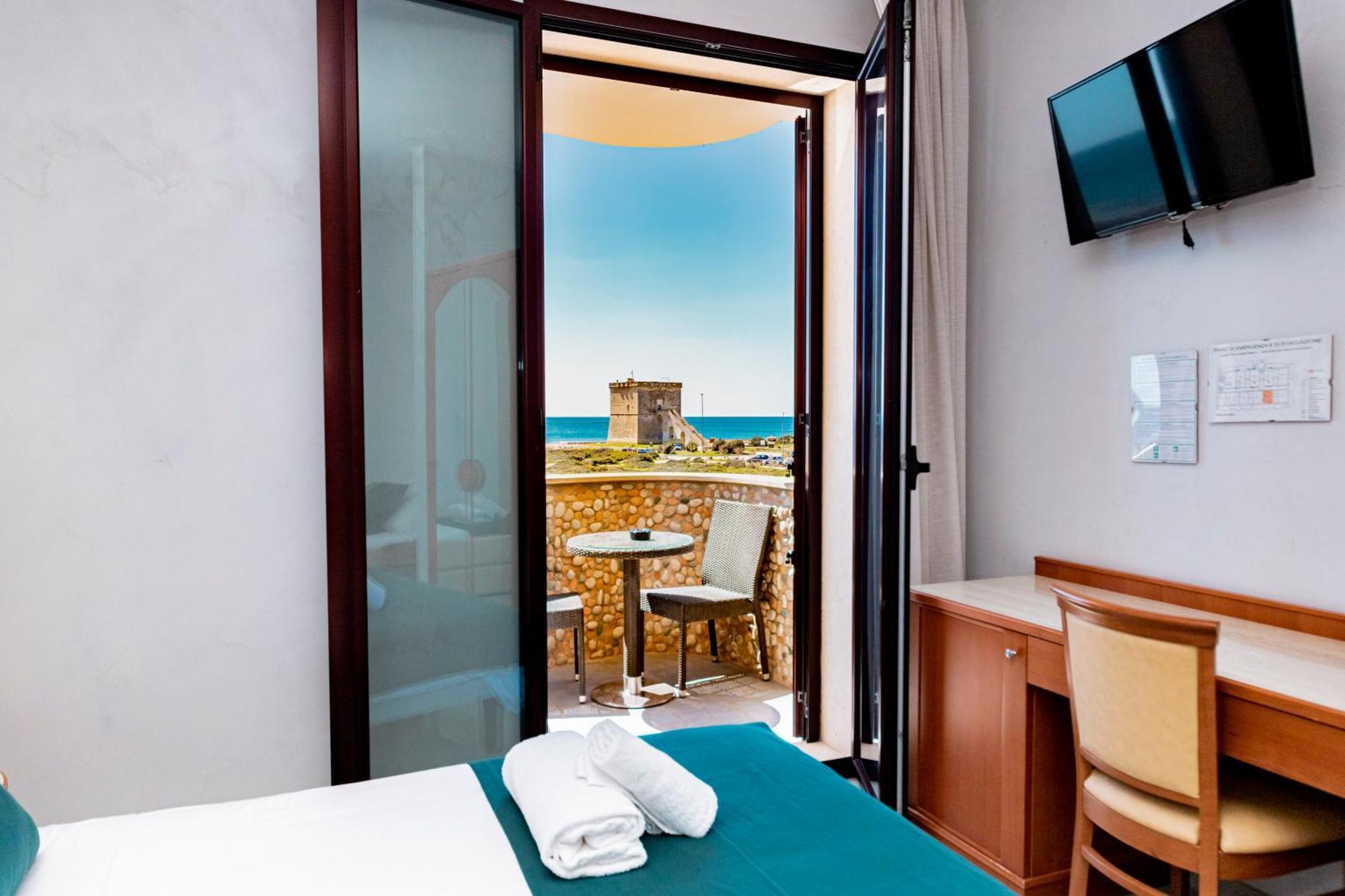 Hotel Alba Torre Lapillo Buitenkant foto
