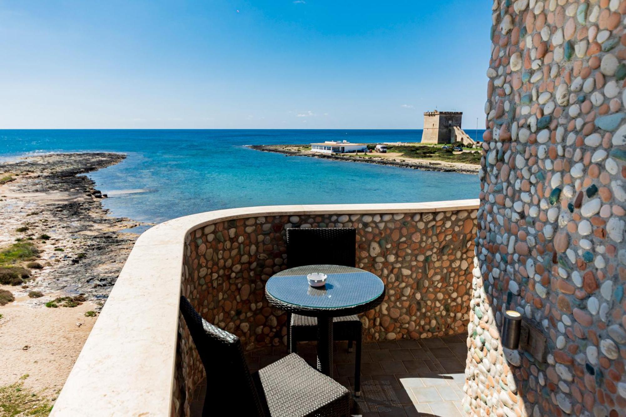 Hotel Alba Torre Lapillo Buitenkant foto