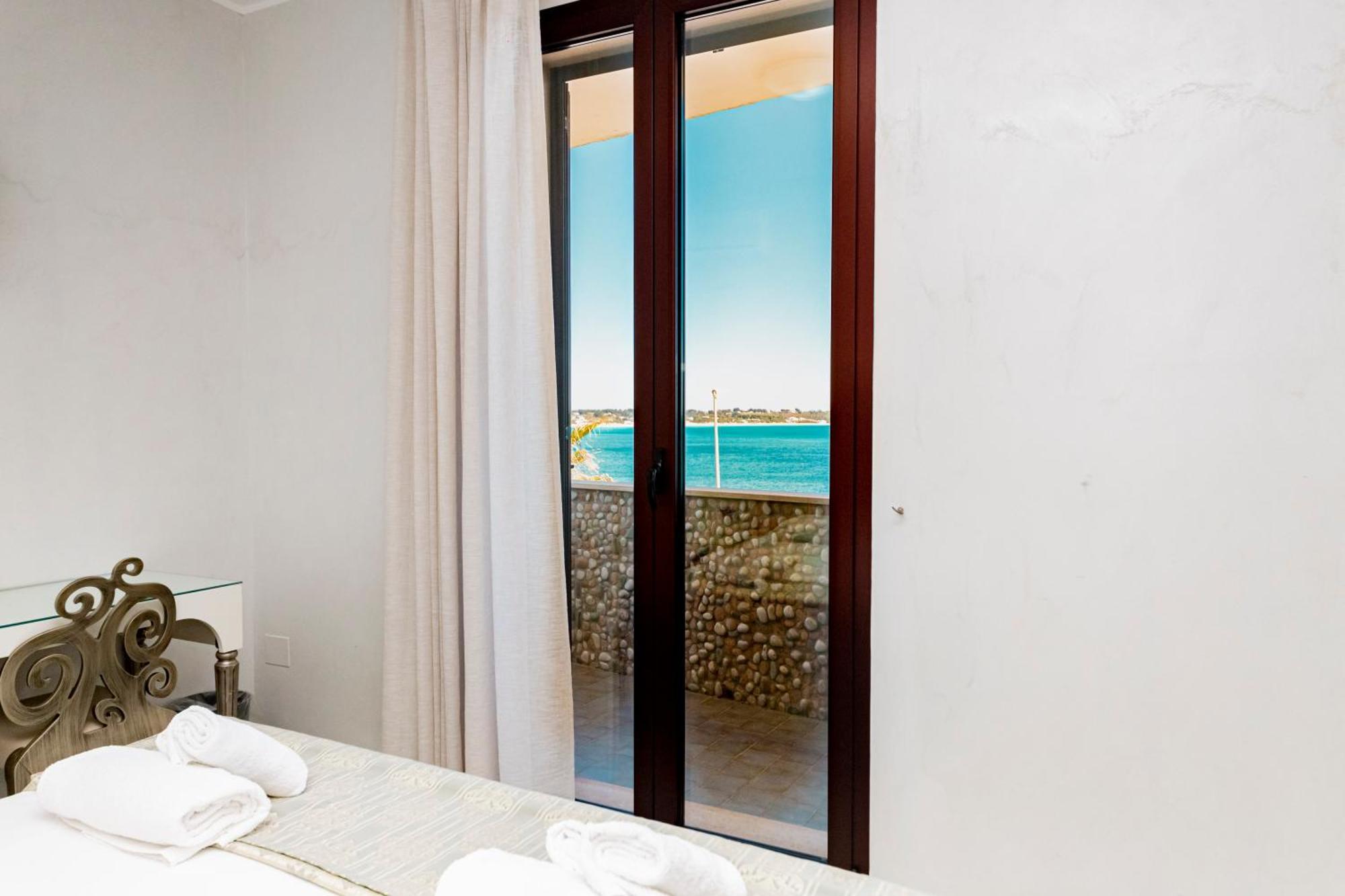 Hotel Alba Torre Lapillo Buitenkant foto