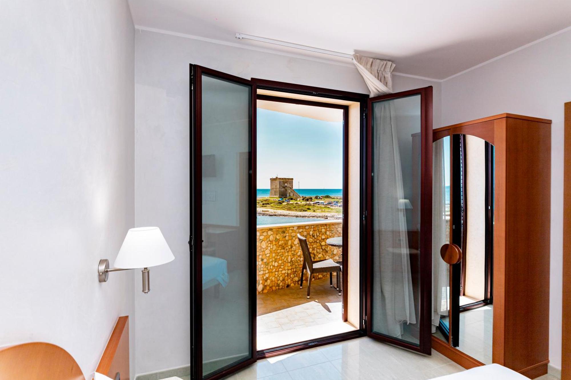 Hotel Alba Torre Lapillo Buitenkant foto